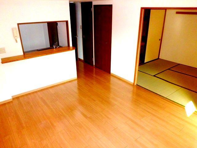 Living and room