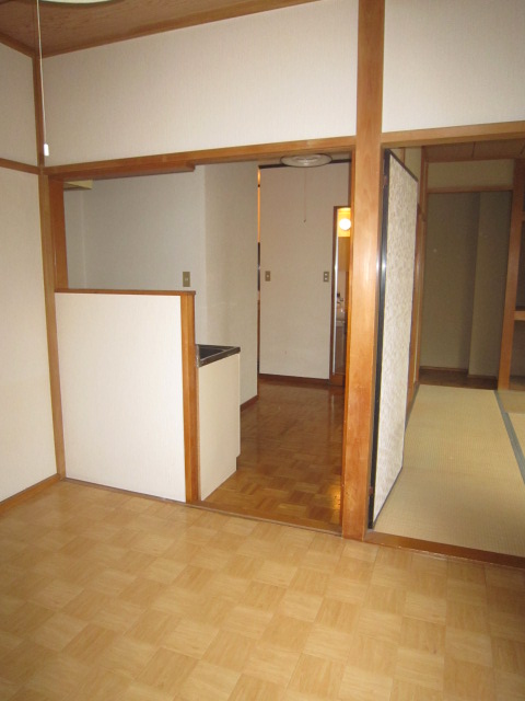 Living and room