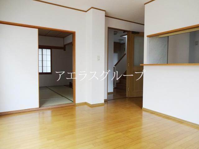 Living and room
