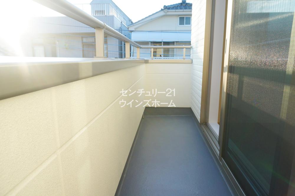 Balcony. ◇ balcony (October 2013), a balcony, which is also shooting ◇ 3 sides is a big success until dry futon from your laundry ☆ 