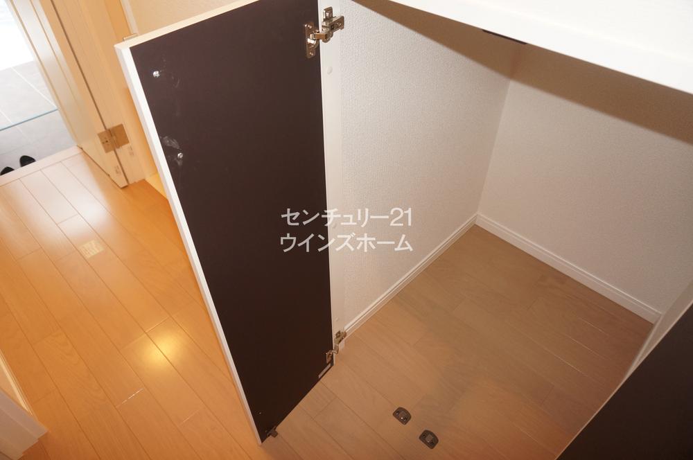 Receipt. ◇ storage complete the (2013 10) shooting ◇ also housed on the first floor of the hallway ☆ Refreshing is in the house with luggage Shimae