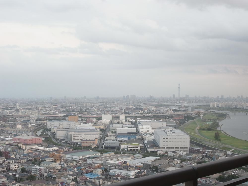 View photos from the dwelling unit. View from the balcony (10 May 2013) Shooting