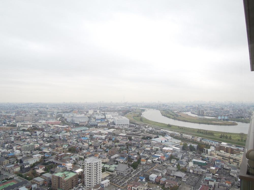 View photos from the dwelling unit. View from Western-style (11 May 2013) Shooting