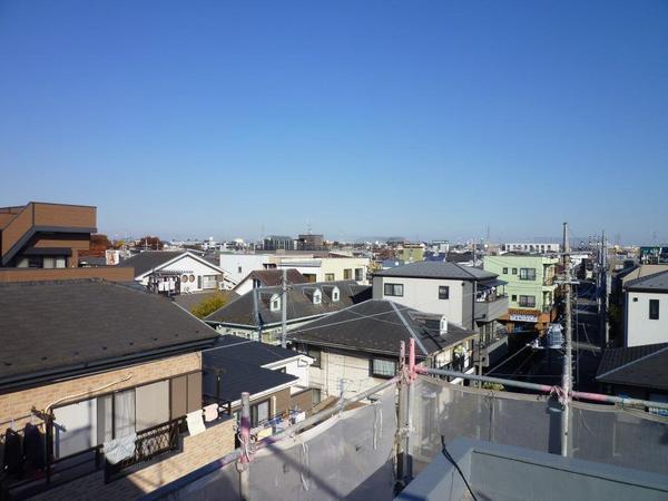 View photos from the dwelling unit