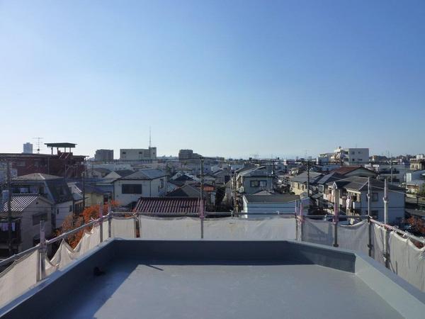 View photos from the dwelling unit