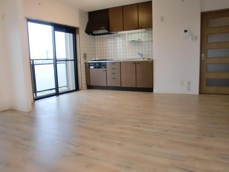 Living and room