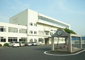 Junior high school. 272m until Kawaguchi Municipal Motogo junior high school