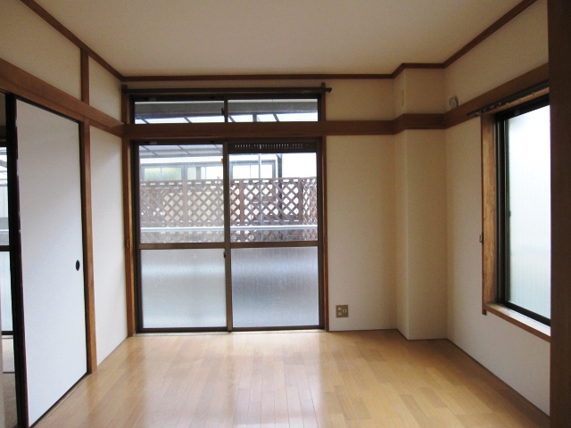 Living and room