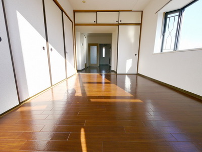 Other room space