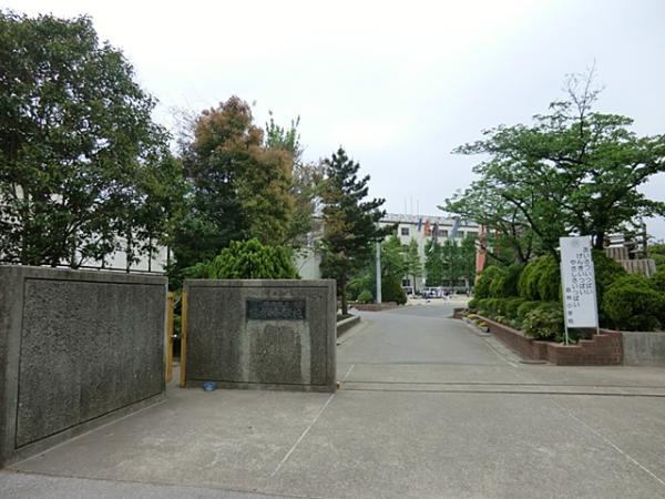 Primary school. Up to elementary school 920m 慈林 elementary school