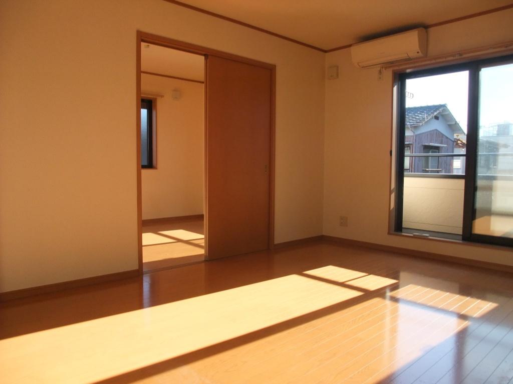 Living and room