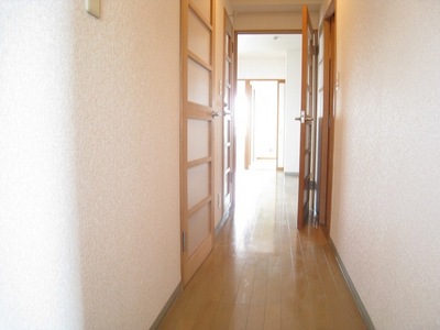 Other. Upon entering the front door ・ ・ ・