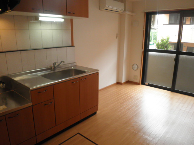 Living and room