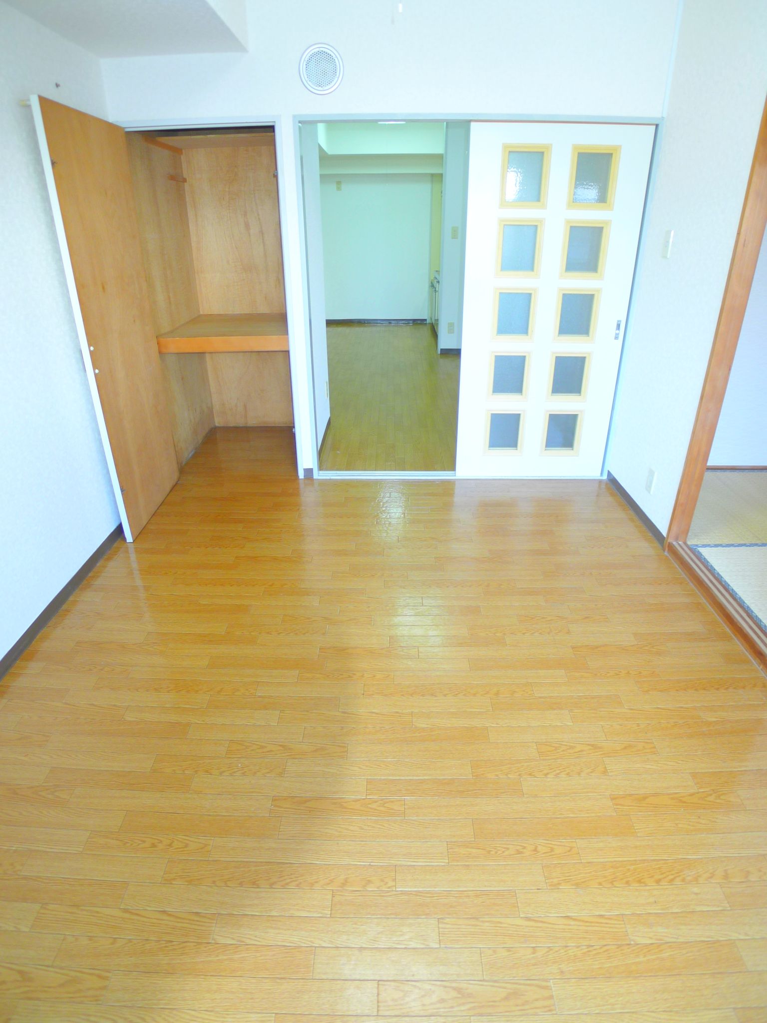 Living and room