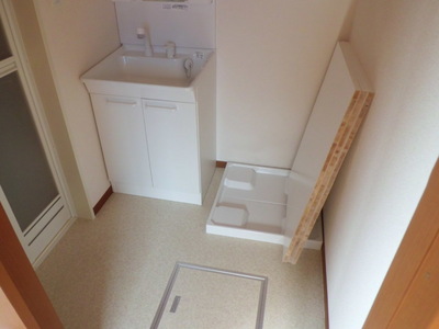 Washroom. Washroom