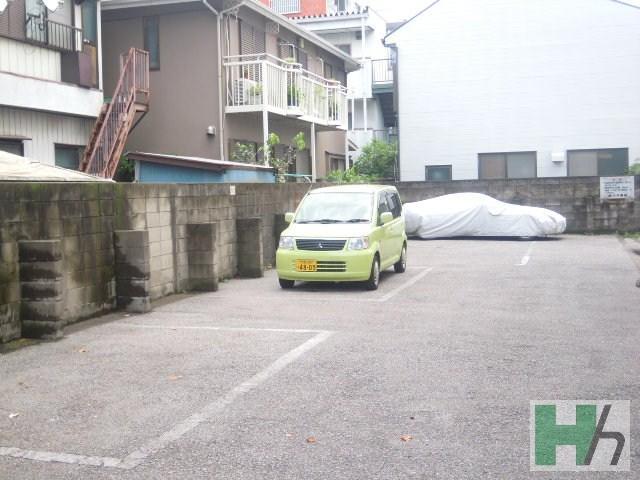 Parking lot