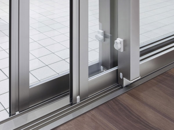 Other.  [Double sash] living ・ The dining of the window, Thermal insulation properties ・ Dew condensation prevention ・ Adopt a double sash that there are effects such as soundproof. (C-2 type, etc.)