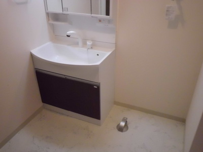 Washroom. Washroom