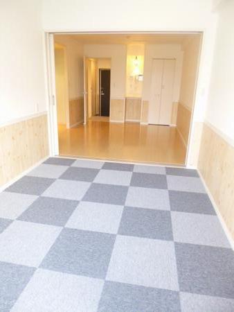 Living and room