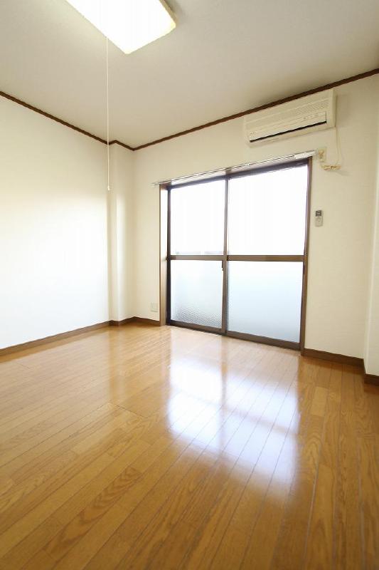 Other room space