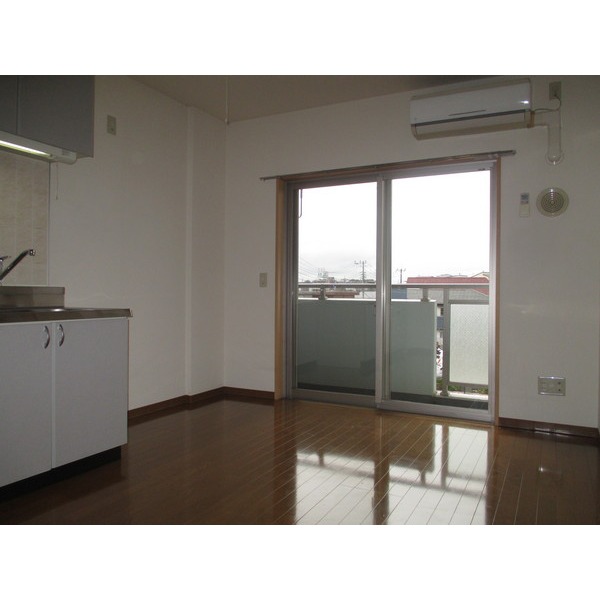 Living and room