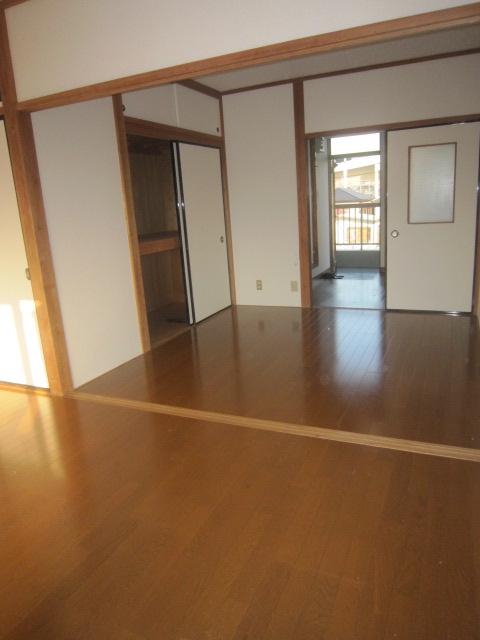 Living and room