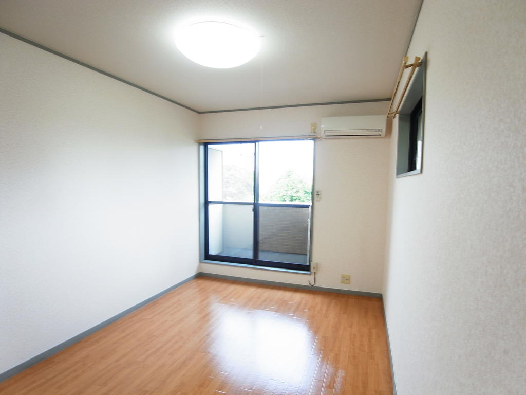 Other room space