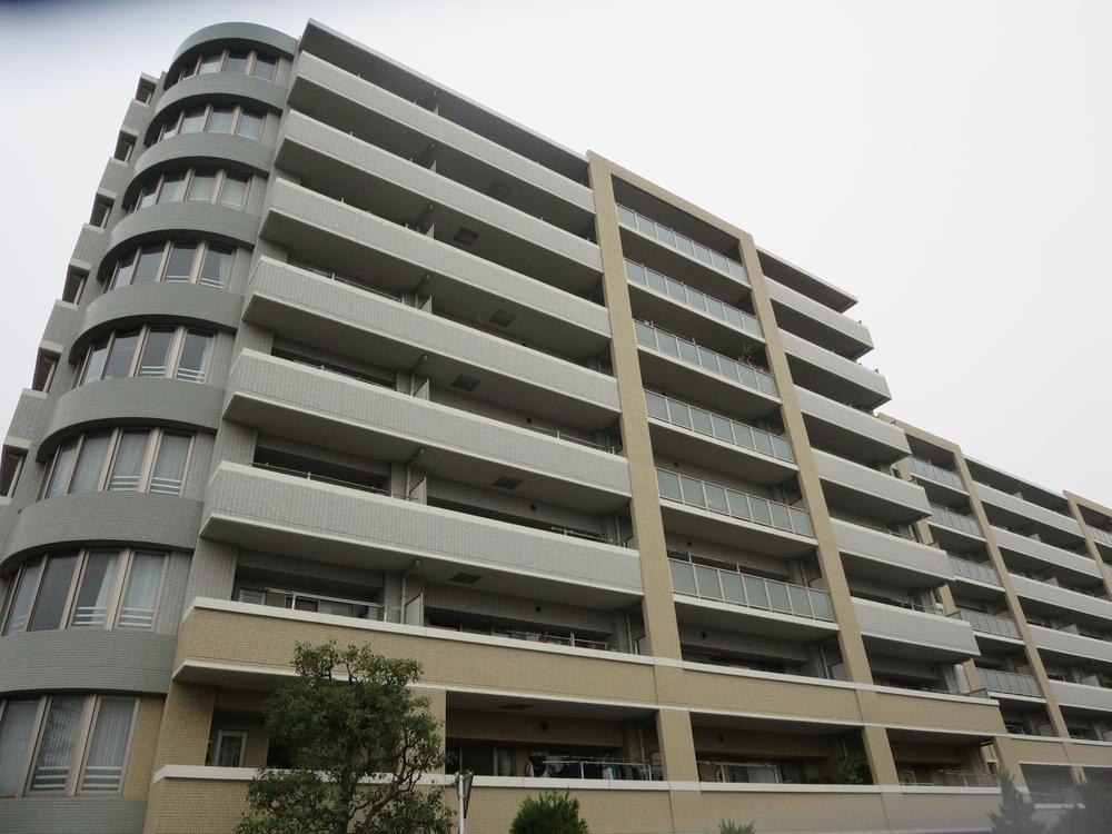 Local appearance photo. Local (11 May 2013) Shooting