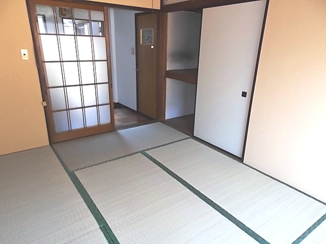 Living and room