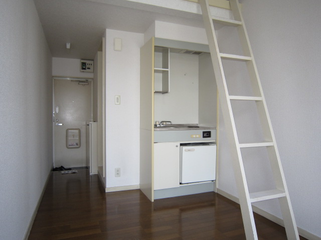 Living and room