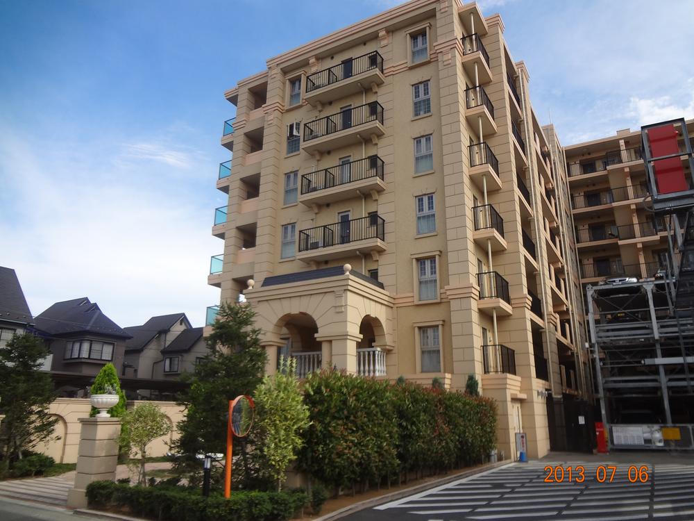 Local appearance photo. Local (July 2013) Shooting