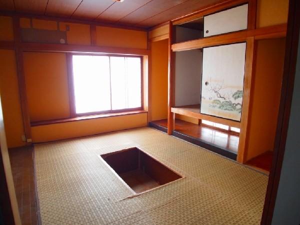 Non-living room. A full-fledged Japanese-style. It is soothing space