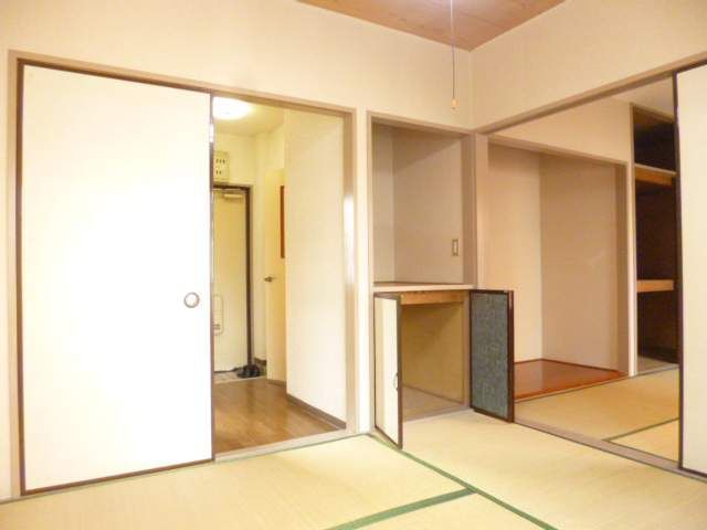 Living and room