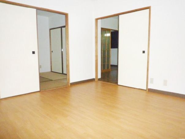 Living and room