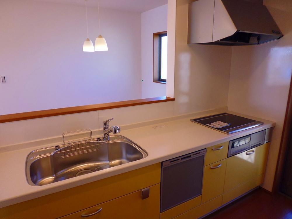 Kitchen. Building 2 kitchen