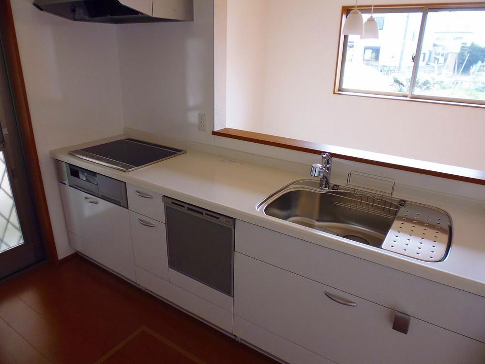 Same specifications photo (kitchen). 5 Building kitchen