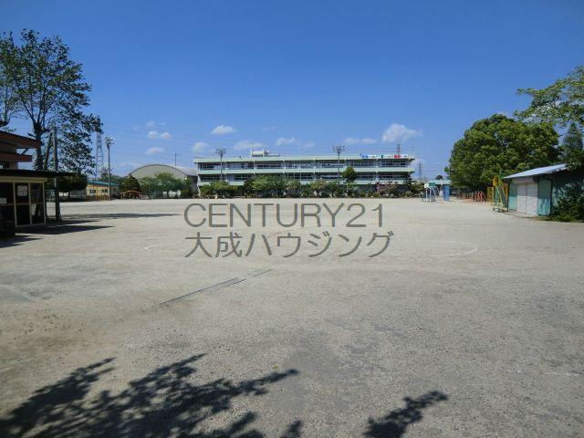 Primary school. Fudooka until elementary school 1085m
