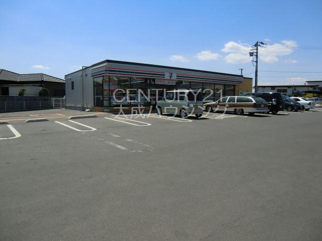 Convenience store. Seven-Eleven Omuro 350m to the store