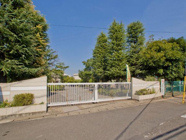 Primary school. Up to elementary school 350m 2012 / 09 / 14 shooting Sugito stand Sugito Elementary School