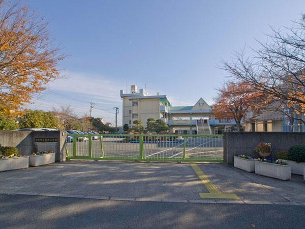 Primary school. Matsubushi until elementary school 620m
