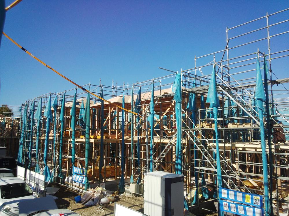 Local appearance photo. Local (11 May 2013) Shooting