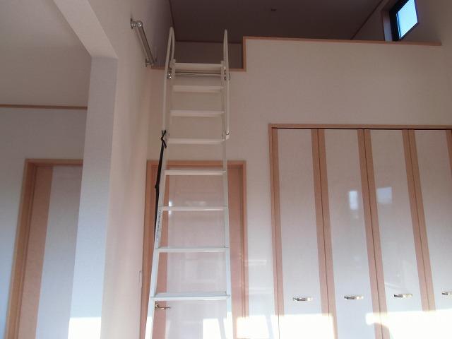 Other introspection. The second floor of the loft is on top of the closet
