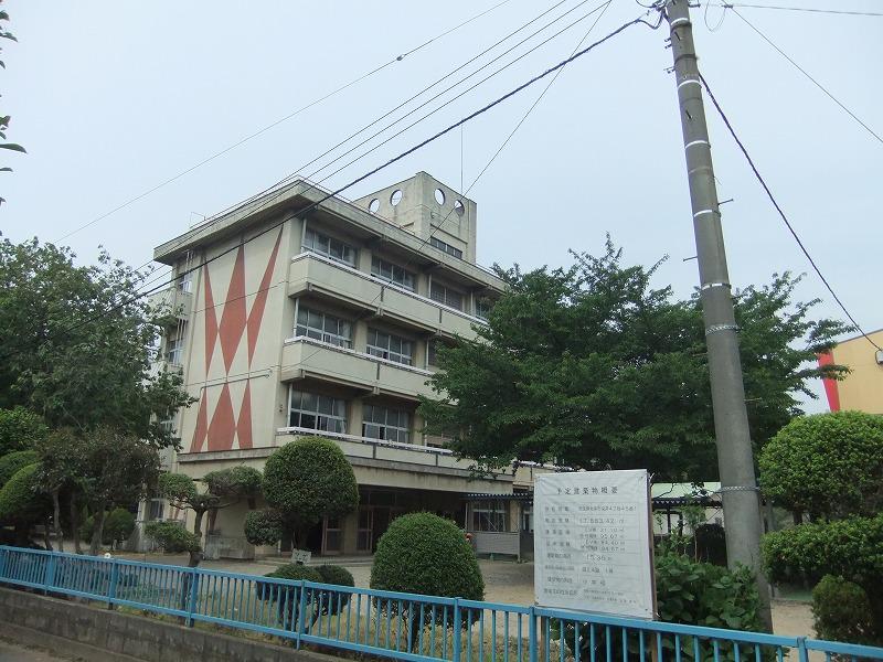 Primary school. Kitamoto known that proactively respond to changes of "society as a 720m education policy to North Elementary School ・ Virtue ・ We have set that to cultivate the mind rich and strong children "the body harmonious of. 