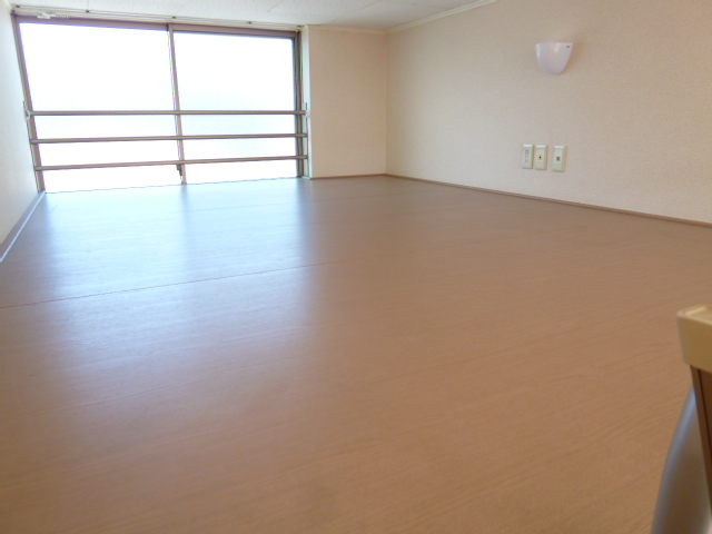 Other room space.  ■  ■ Space spacious loft ■  ■
