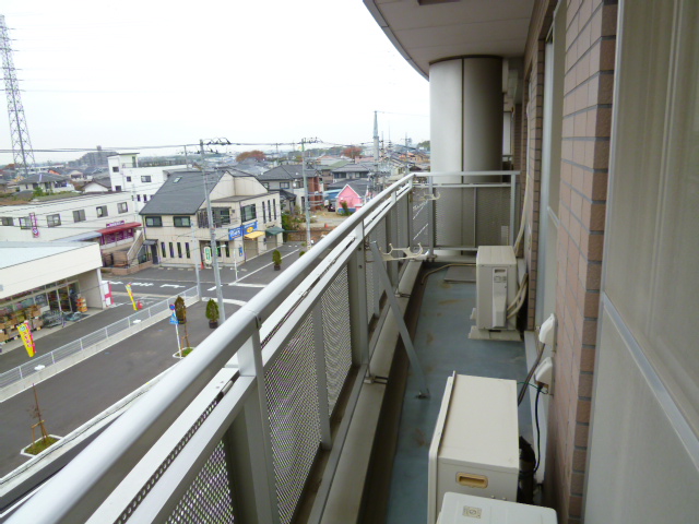 Balcony. Because it is Mansion! Wide balcony