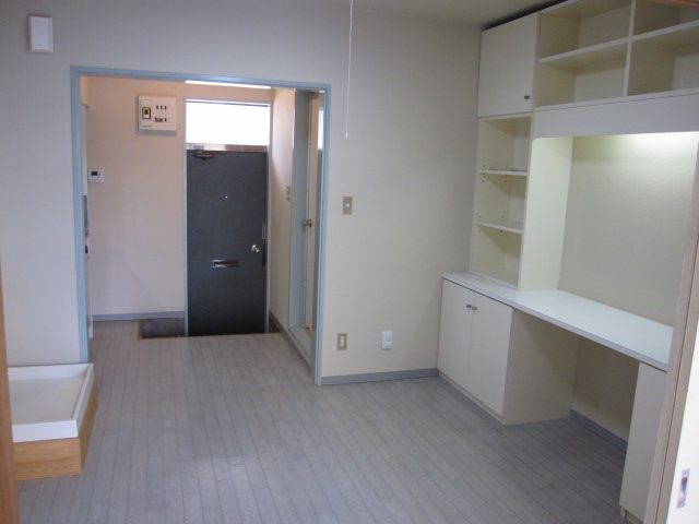 Living and room