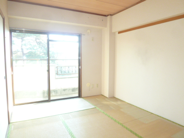 Other room space