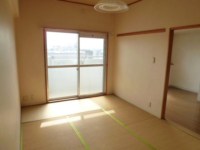 Other room space. It is also recommended to use by connecting to the dining ☆