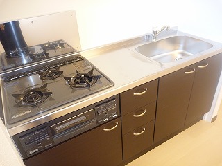 Kitchen. You Hakadori cuisine in a 3-neck of the system Kitchen.