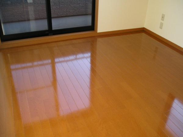 Non-living room. floor, Waxing. ceiling ・ It was re-covered wall Cross